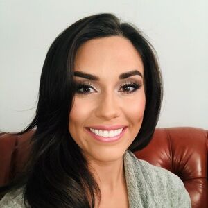 Meet your Posher, Brooke